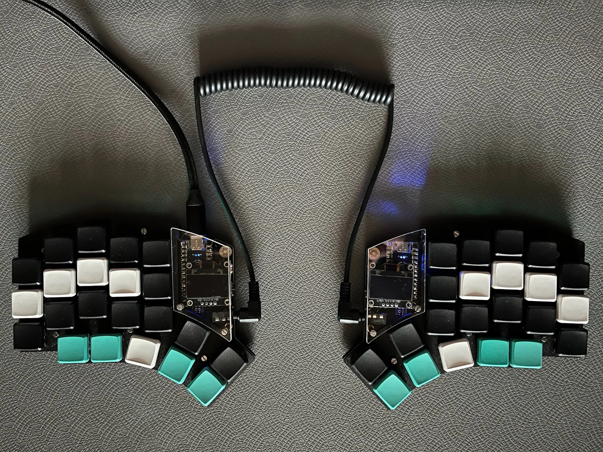 Kyria keyboard picture from above